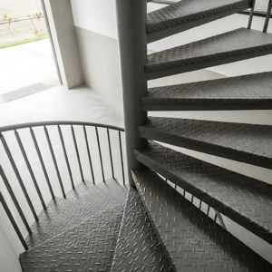 Tangga melingkar anti licin di Medan by Jaya Intero Workshop Las